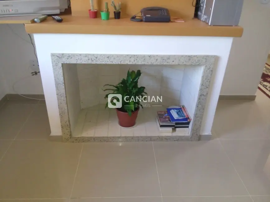 Foto 3 de Sobrado com 5 quartos à venda, 245m2 em Nossa Senhora do Perpétuo Socorro, Santa Maria - RS