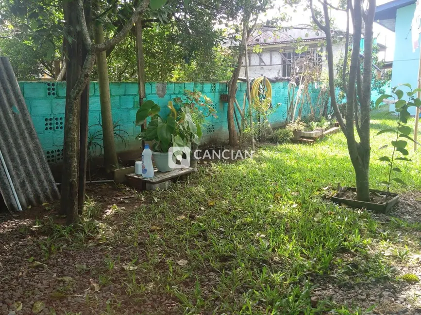 Casa com 3 quartos à venda, 82m2 em São João, Santa Maria - RS - imagem 5 Foto 5 de Casa com 3 quartos à venda, 82m2 em São João, Santa Maria - RS