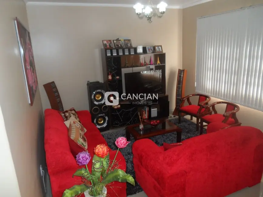 Casa com 4 quartos à venda, 257m2 em Dom Antônio Reis, Santa Maria - RS - imagem 3 Foto 3 de Casa com 4 quartos à venda, 257m2 em Dom Antônio Reis, Santa Maria - RS