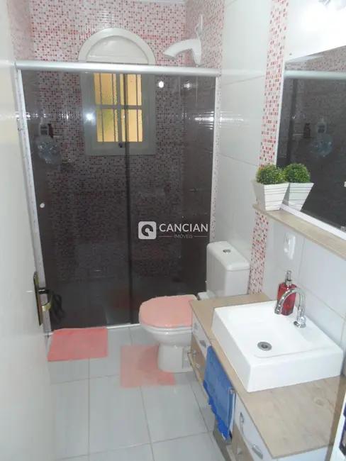 Casa com 4 quartos à venda, 257m2 em Dom Antônio Reis, Santa Maria - RS - imagem 6 Foto 6 de Casa com 4 quartos à venda, 257m2 em Dom Antônio Reis, Santa Maria - RS