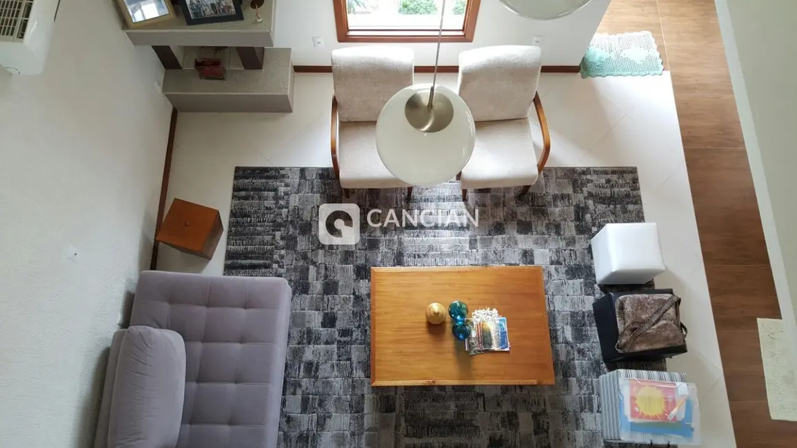 Casa com 3 quartos à venda, 247m2 em Camobi, Santa Maria - RS - imagem 4 Foto 4 de Casa com 3 quartos à venda, 247m2 em Camobi, Santa Maria - RS