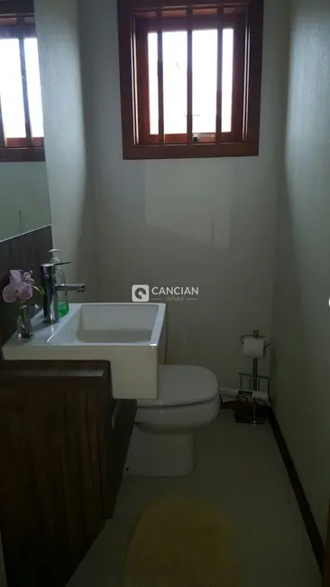 Casa com 3 quartos à venda, 247m2 em Camobi, Santa Maria - RS - imagem 7 Foto 7 de Casa com 3 quartos à venda, 247m2 em Camobi, Santa Maria - RS