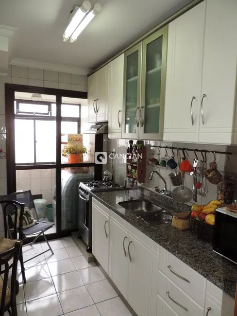 Foto 9 de Apartamento com 3 quartos à venda, 104m2 em Centro, Santa Maria - RS