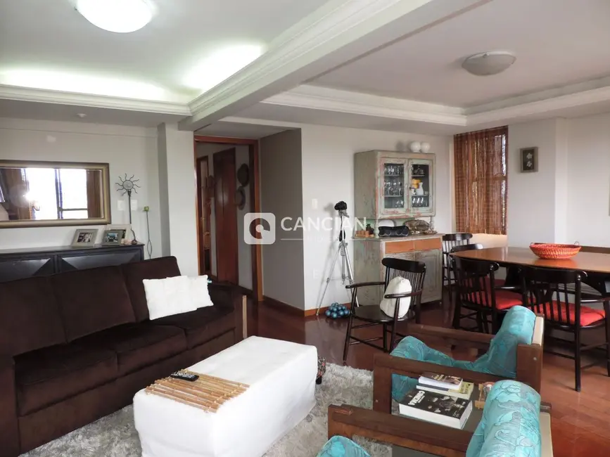 Foto 7 de Apartamento com 3 quartos à venda, 104m2 em Centro, Santa Maria - RS