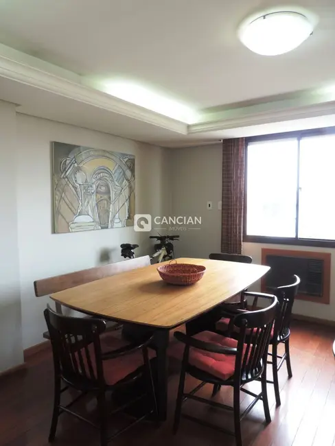 Foto 6 de Apartamento com 3 quartos à venda, 104m2 em Centro, Santa Maria - RS