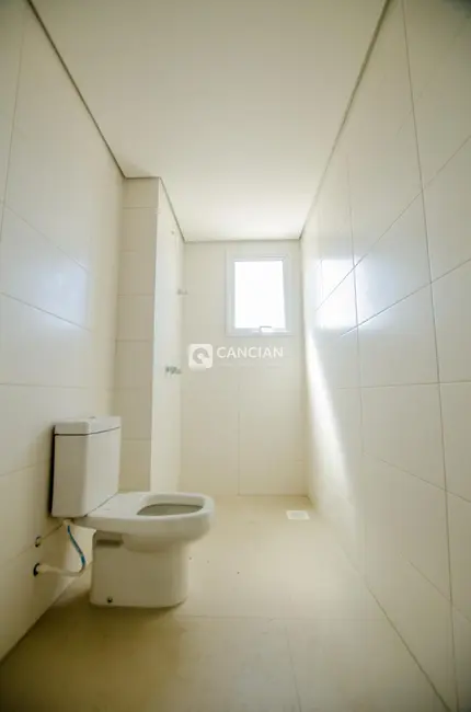 Foto 9 de Apartamento com 3 quartos à venda, 122m2 em Nossa Senhora de Lourdes, Santa Maria - RS