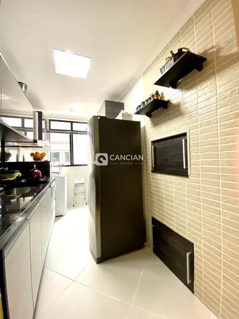 Foto 7 de Apartamento com 2 quartos à venda, 68m2 em Nossa Senhora das Dores, Santa Maria - RS
