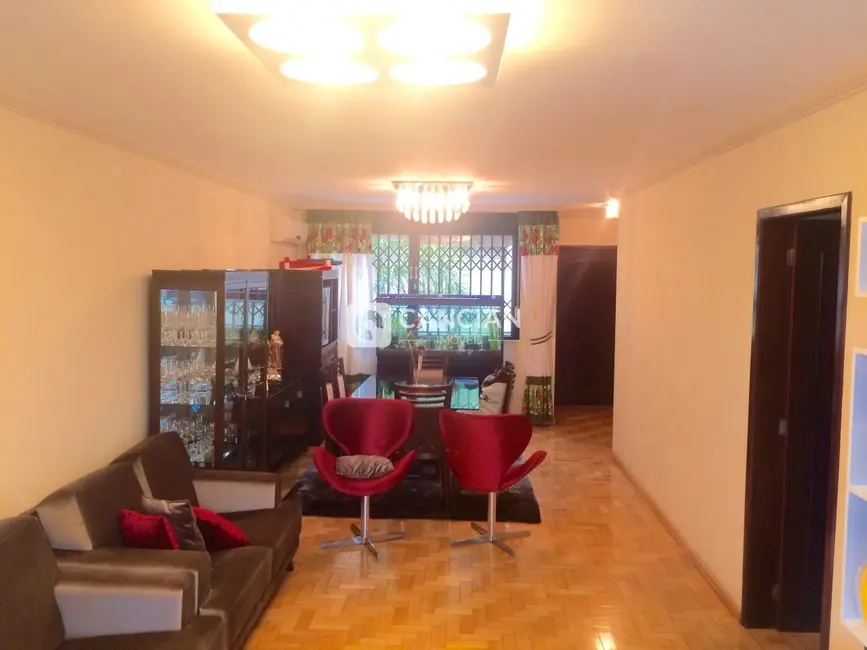 Foto 2 de Apartamento com 3 quartos à venda, 130m2 em Centro, Santa Maria - RS