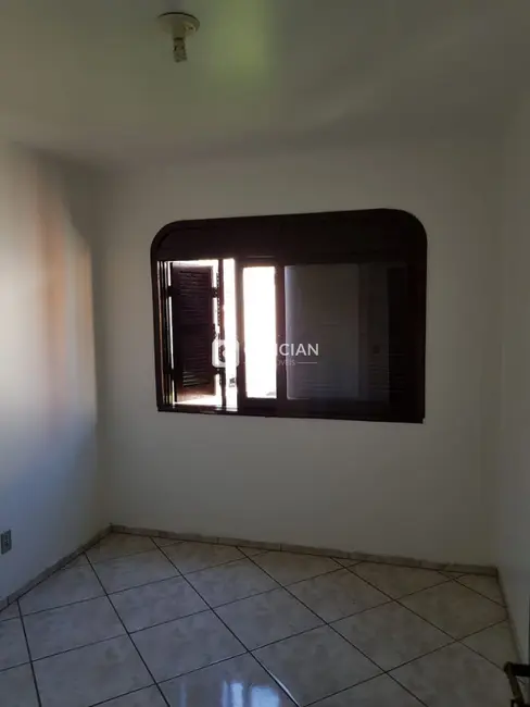 Foto 4 de Cobertura com 3 quartos à venda, 159m2 em Nossa Senhora de Fátima, Santa Maria - RS
