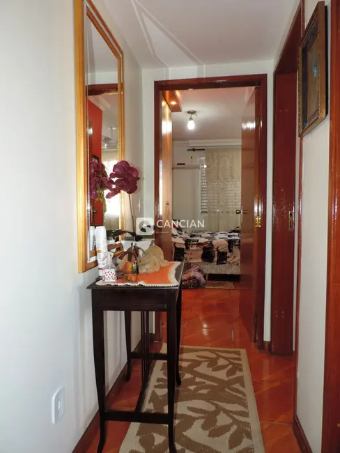 Foto 3 de Apartamento com 3 quartos à venda, 100m2 em Centro, Santa Maria - RS