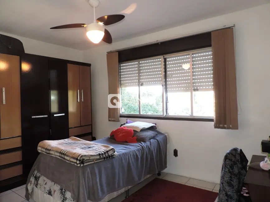 Foto 8 de Cobertura com 4 quartos à venda, 177m2 em Nossa Senhora Medianeira, Santa Maria - RS