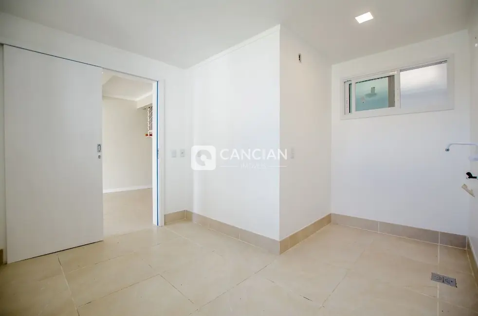 Foto 5 de Casa de Condomínio com 3 quartos à venda, 140m2 em Pé de Plátano, Santa Maria - RS