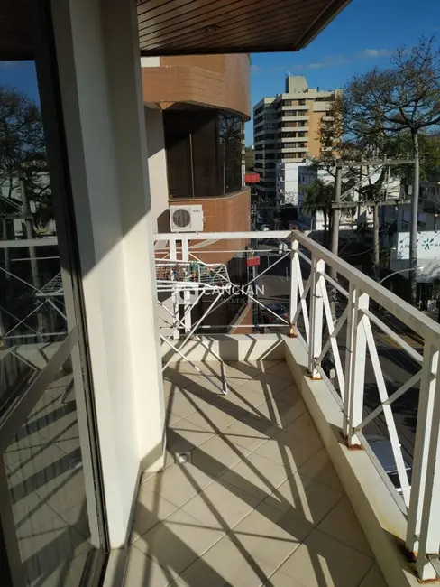 Apartamento com 2 quartos à venda, 76m2 em Nossa Senhora de Fátima, Santa Maria - RS - imagem 2 Foto 2 de Apartamento com 2 quartos à venda, 76m2 em Nossa Senhora de Fátima, Santa Maria - RS