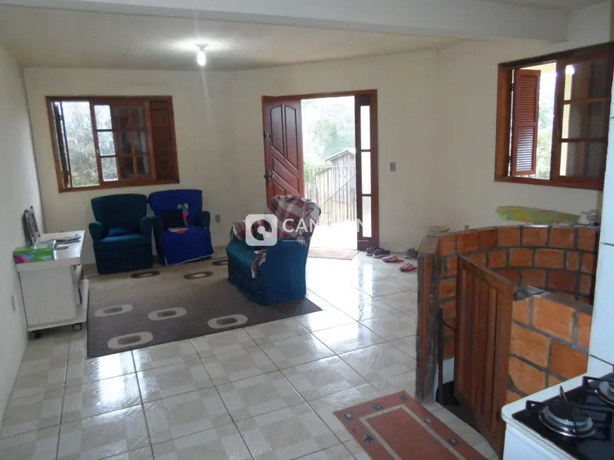 Foto 3 de Casa com 3 quartos à venda, 140m2 em Santa Maria - RS