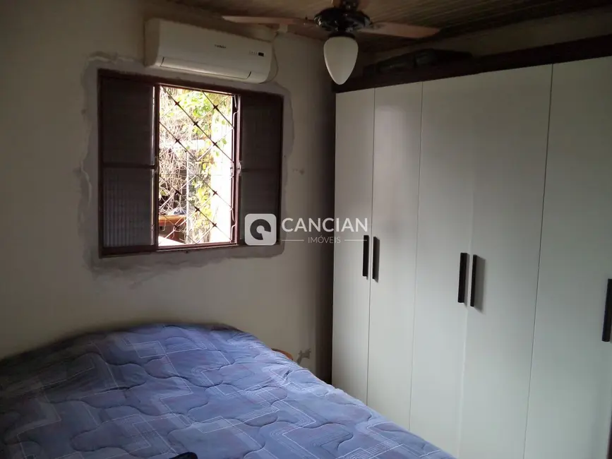 Foto 4 de Casa com 2 quartos à venda, 120m2 em São João, Santa Maria - RS