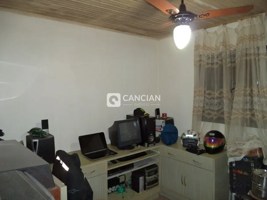 Foto 5 de Casa com 2 quartos à venda, 120m2 em São João, Santa Maria - RS