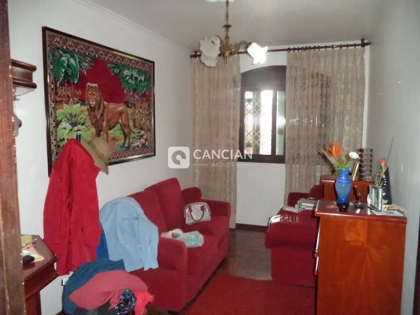 Casa com 7 quartos à venda, 267m2 em Juscelino Kubitschek, Santa Maria - RS - imagem 8 Foto 8 de Casa com 7 quartos à venda, 267m2 em Juscelino Kubitschek, Santa Maria - RS