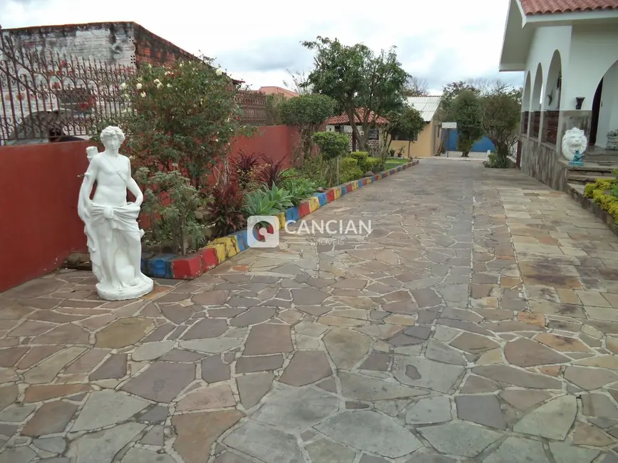 Casa com 7 quartos à venda, 267m2 em Juscelino Kubitschek, Santa Maria - RS - imagem 3 Foto 3 de Casa com 7 quartos à venda, 267m2 em Juscelino Kubitschek, Santa Maria - RS