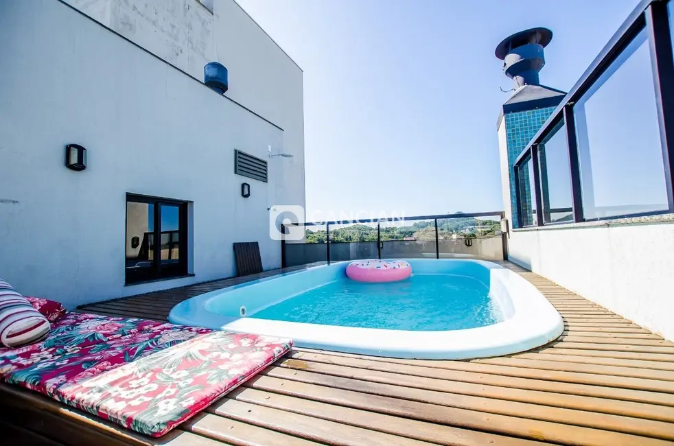 Foto 4 de Cobertura com 3 quartos à venda, 236m2 em Nossa Senhora de Lourdes, Santa Maria - RS