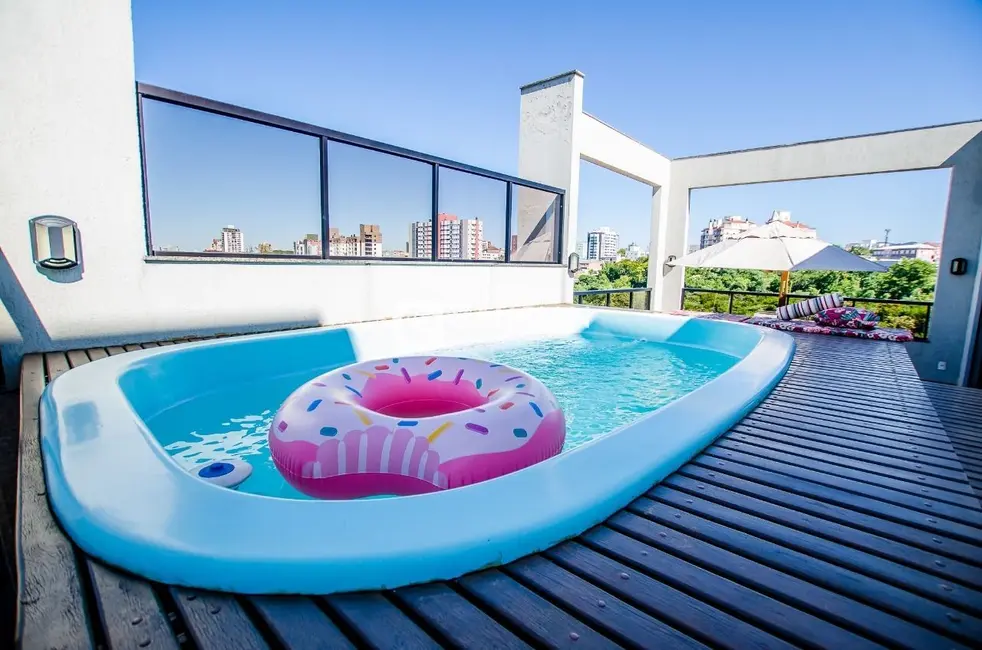 Foto 3 de Cobertura com 3 quartos à venda, 236m2 em Nossa Senhora de Lourdes, Santa Maria - RS