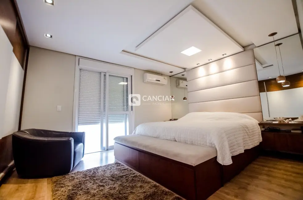 Cobertura com 4 quartos à venda, 366m2 em Nossa Senhora de Fátima, Santa Maria - RS - imagem 9 Foto 9 de Cobertura com 4 quartos à venda, 366m2 em Nossa Senhora de Fátima, Santa Maria - RS