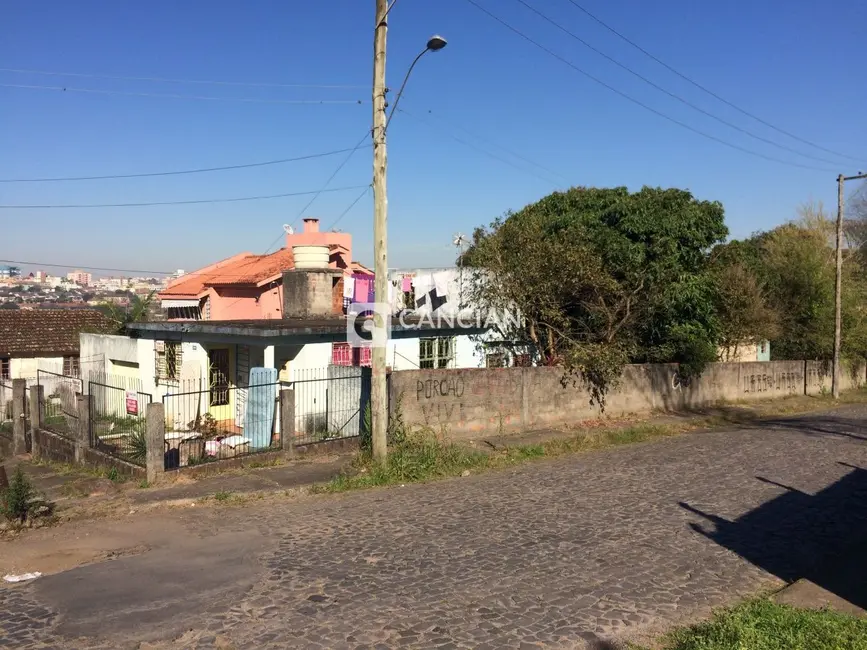 Foto 2 de Terreno / Lote à venda, 562m2 em Itararé, Santa Maria - RS