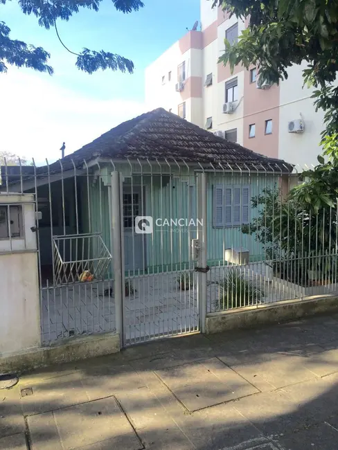 Foto 1 de Terreno / Lote à venda, 300m2 em Nossa Senhora de Lourdes, Santa Maria - RS