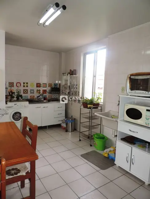Foto 6 de Apartamento com 3 quartos à venda, 142m2 em Centro, Santa Maria - RS