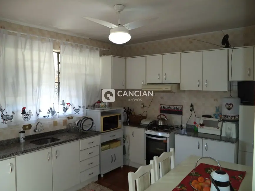 Foto 7 de Apartamento com 2 quartos à venda, 90m2 em Itararé, Santa Maria - RS