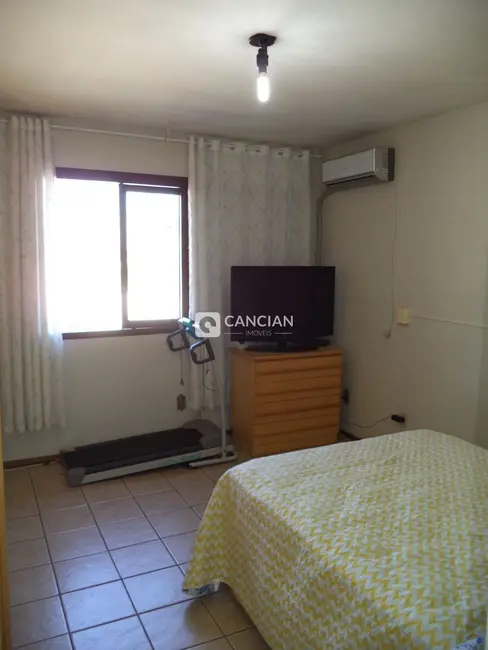Foto 5 de Apartamento com 2 quartos à venda, 90m2 em Itararé, Santa Maria - RS