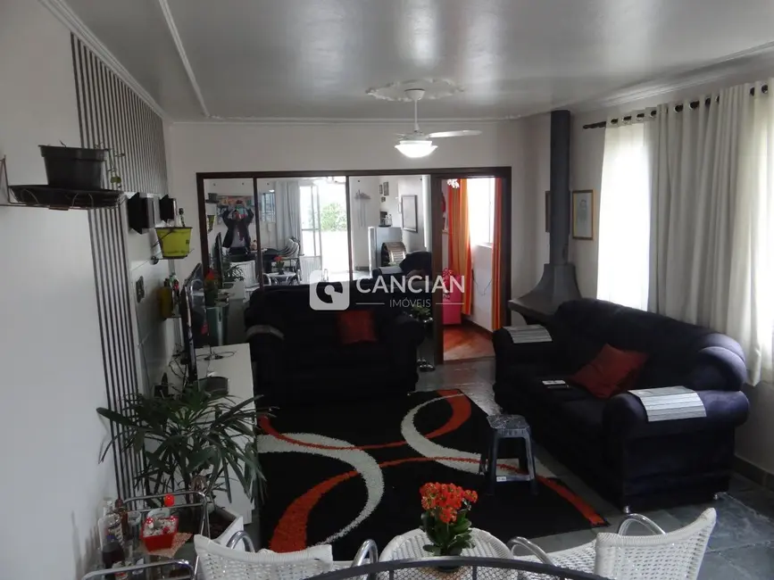 Cobertura com 3 quartos à venda, 190m2 em Nossa Senhora de Fátima, Santa Maria - RS - imagem 9 Foto 9 de Cobertura com 3 quartos à venda, 190m2 em Nossa Senhora de Fátima, Santa Maria - RS