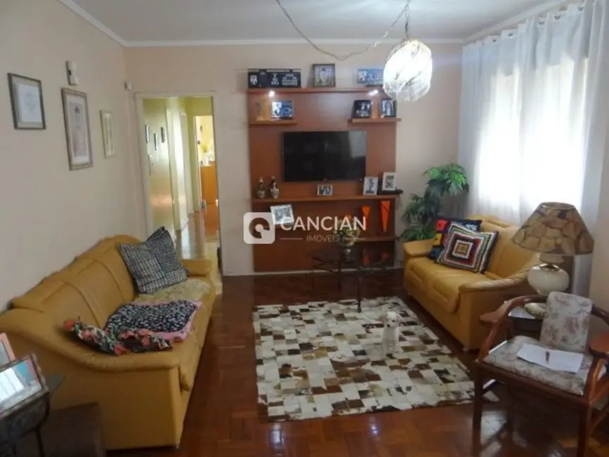 Foto 2 de Apartamento com 3 quartos à venda, 105m2 em Nossa Senhora Medianeira, Santa Maria - RS