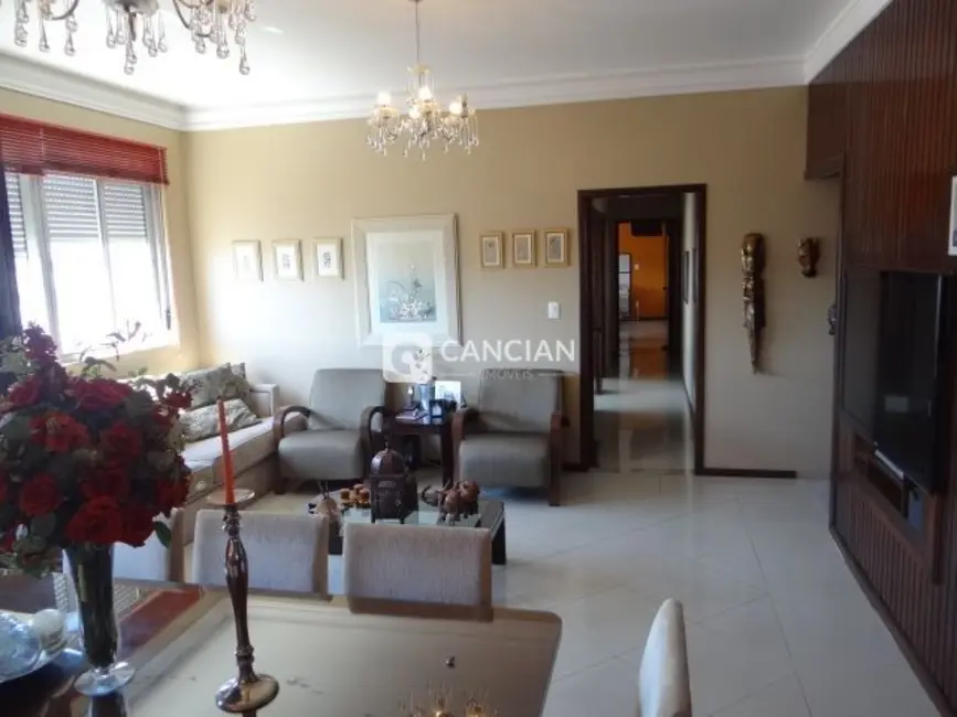 Foto 3 de Apartamento com 3 quartos à venda, 141m2 em Centro, Santa Maria - RS