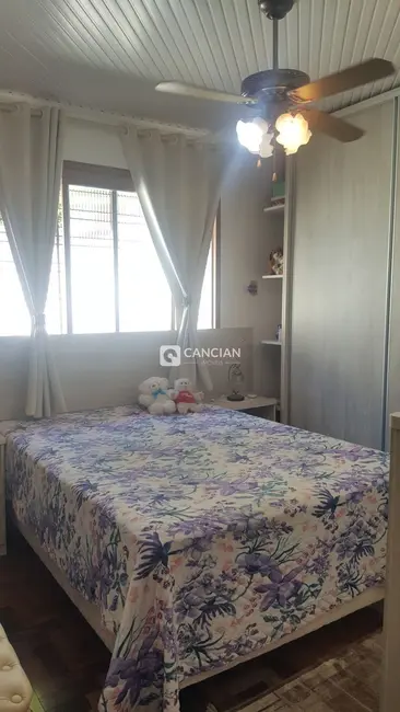 Casa com 3 quartos à venda, 77m2 em Juscelino Kubitschek, Santa Maria - RS - imagem 6 Foto 6 de Casa com 3 quartos à venda, 77m2 em Juscelino Kubitschek, Santa Maria - RS