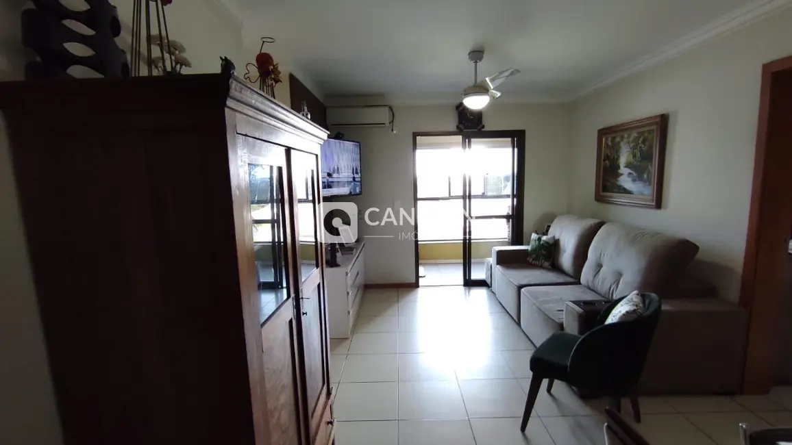 Foto 4 de Apartamento com 3 quartos à venda, 89m2 em Uglione, Santa Maria - RS
