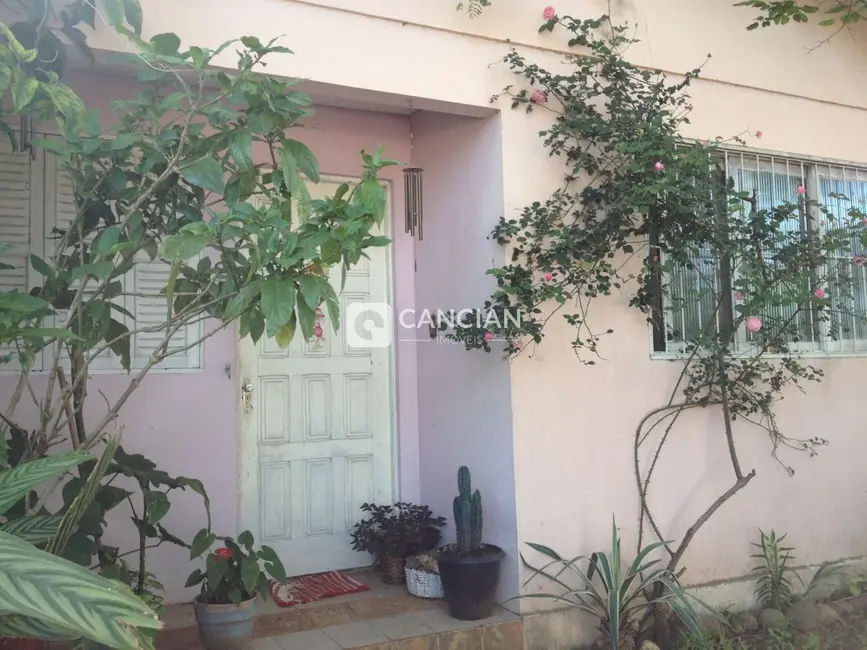 Foto 1 de Casa com 3 quartos à venda, 84m2 em Camobi, Santa Maria - RS