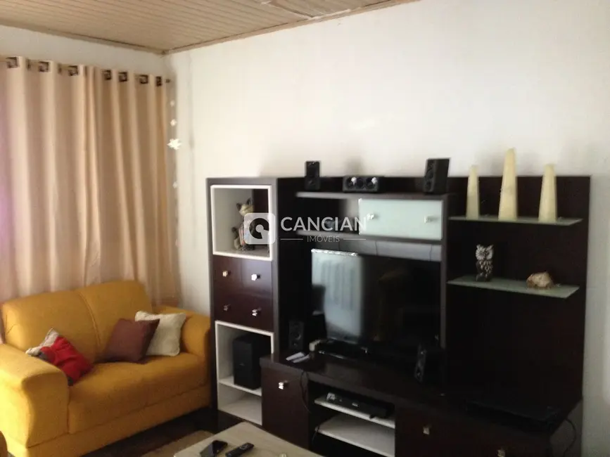 Casa com 3 quartos à venda, 84m2 em Camobi, Santa Maria - RS - imagem 7 Foto 7 de Casa com 3 quartos à venda, 84m2 em Camobi, Santa Maria - RS