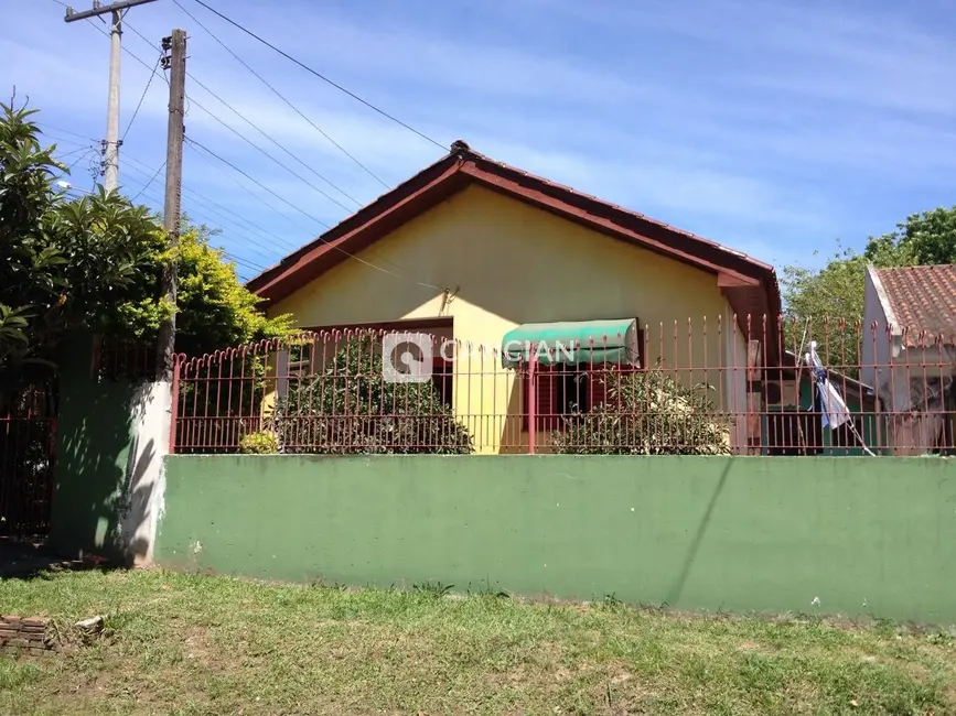 Casa com 3 quartos à venda, 135m2 em São José, Santa Maria - RS - imagem 1 Foto 1 de Casa com 3 quartos à venda, 135m2 em São José, Santa Maria - RS