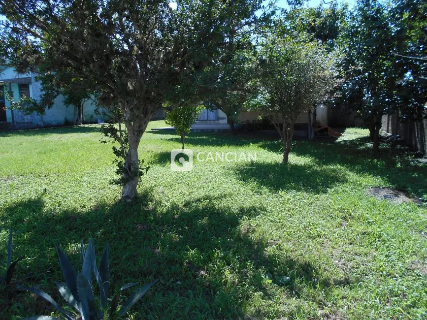 Casa com 4 quartos à venda, 179m2 em São José, Santa Maria - RS - imagem 3 Foto 3 de Casa com 4 quartos à venda, 179m2 em São José, Santa Maria - RS