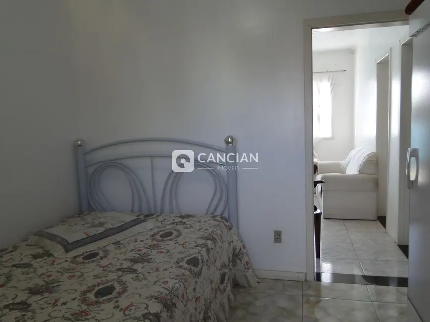 Foto 7 de Sobrado com 4 quartos à venda, 230m2 em Divina Providência, Santa Maria - RS