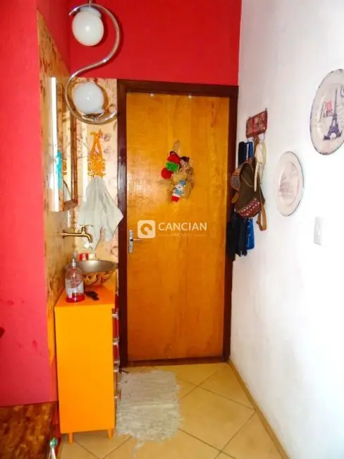 Casa com 4 quartos à venda, 180m2 em Nossa Senhora do Rosário, Santa Maria - RS - imagem 6 Foto 6 de Casa com 4 quartos à venda, 180m2 em Nossa Senhora do Rosário, Santa Maria - RS