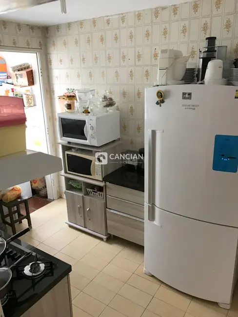 Foto 4 de Apartamento com 2 quartos à venda, 67m2 em Nossa Senhora de Fátima, Santa Maria - RS