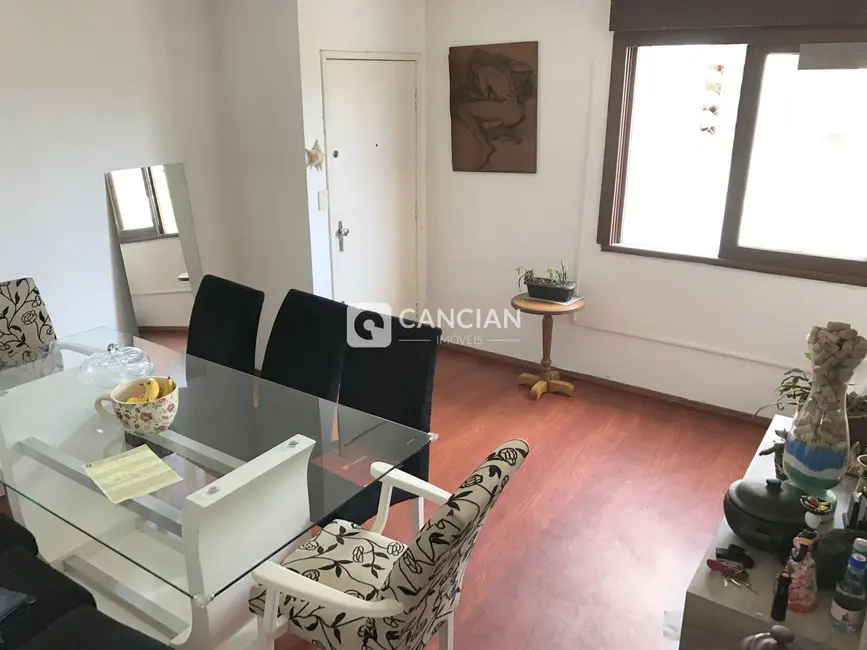 Foto 2 de Apartamento com 2 quartos à venda, 67m2 em Nossa Senhora de Fátima, Santa Maria - RS