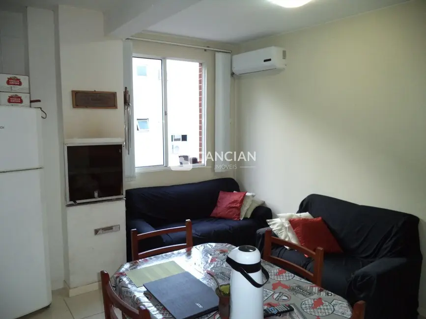Foto 2 de Apartamento com 1 quarto à venda, 40m2 em Nossa Senhora de Fátima, Santa Maria - RS