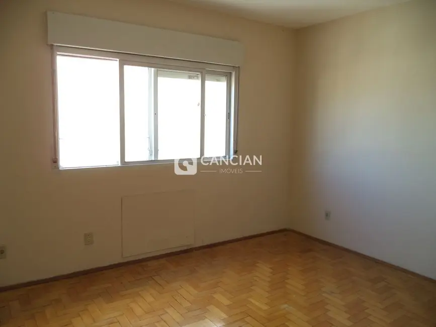 Apartamento com 3 quartos para alugar, 120m2 em Nossa Senhora de Fátima, Santa Maria - RS - imagem 6 Foto 6 de Apartamento com 3 quartos para alugar, 120m2 em Nossa Senhora de Fátima, Santa Maria - RS