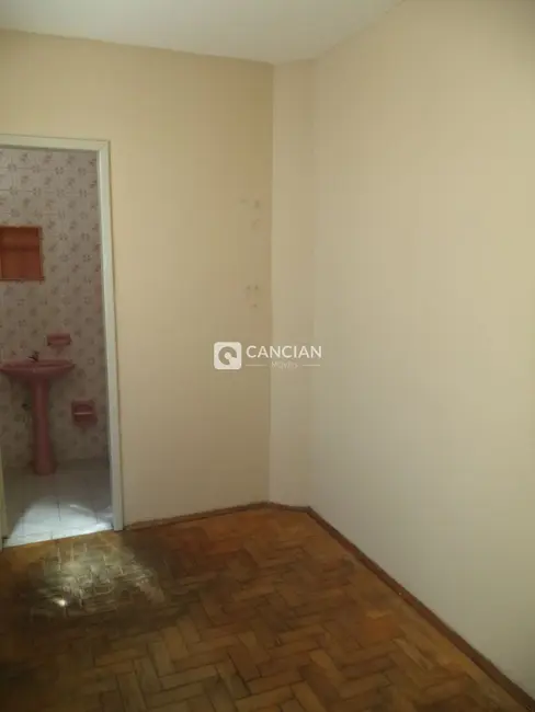 Apartamento com 3 quartos para alugar, 120m2 em Nossa Senhora de Fátima, Santa Maria - RS - imagem 5 Foto 5 de Apartamento com 3 quartos para alugar, 120m2 em Nossa Senhora de Fátima, Santa Maria - RS