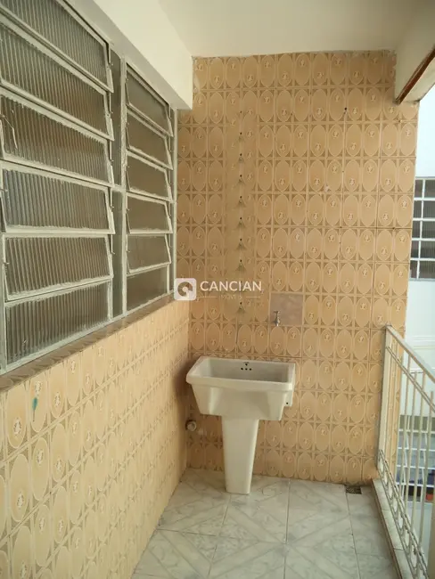 Apartamento com 3 quartos para alugar, 120m2 em Nossa Senhora de Fátima, Santa Maria - RS - imagem 4 Foto 4 de Apartamento com 3 quartos para alugar, 120m2 em Nossa Senhora de Fátima, Santa Maria - RS