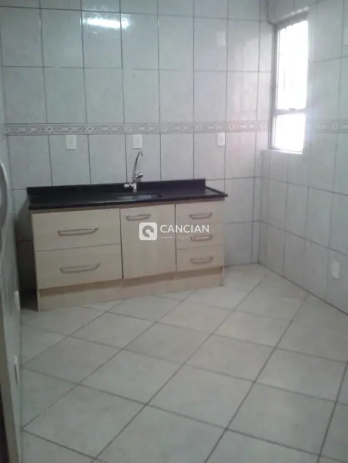 Foto 9 de Apartamento com 3 quartos à venda, 80m2 em São José, Santa Maria - RS
