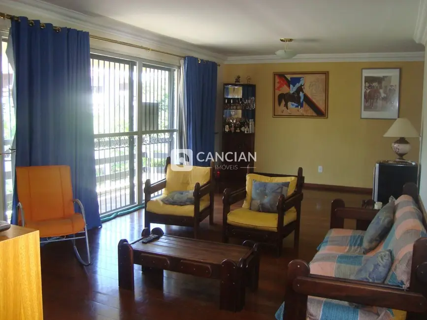 Foto 4 de Cobertura com 4 quartos à venda, 436m2 em Nossa Senhora de Lourdes, Santa Maria - RS