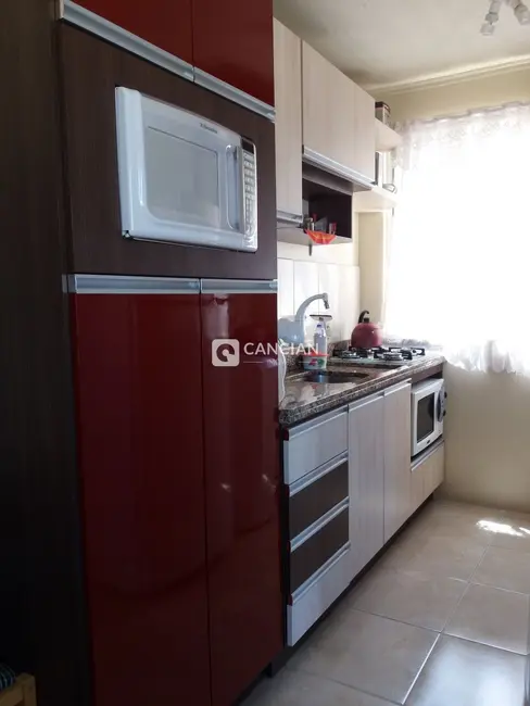 Foto 9 de Apartamento com 2 quartos à venda, 39m2 em Urlândia, Santa Maria - RS